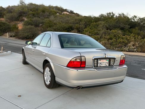 Used 2005 Lincoln LS RWD image 4