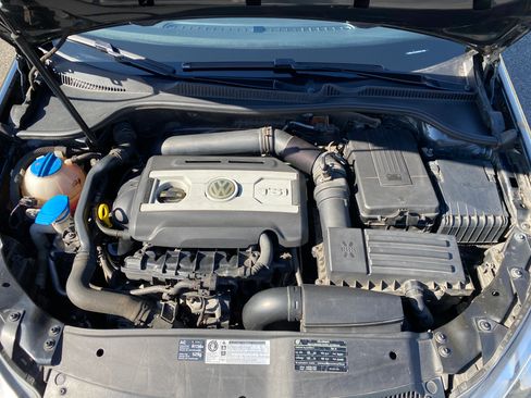 Used 2010 Volkswagen GTI 2.0T Hatchback Sedan 4D image 19