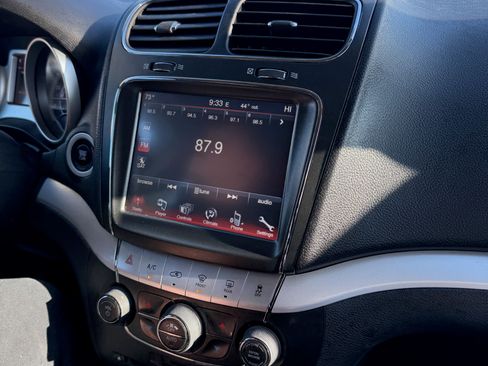 Used 2014 Dodge Journey SXT w/ Quick Order Package 28C image 20