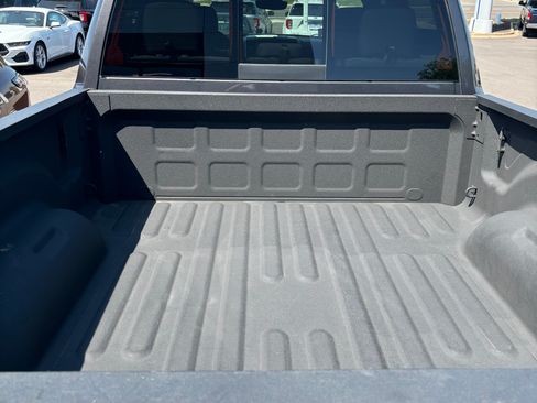 Used 2019 RAM 2500 Big Horn image 6