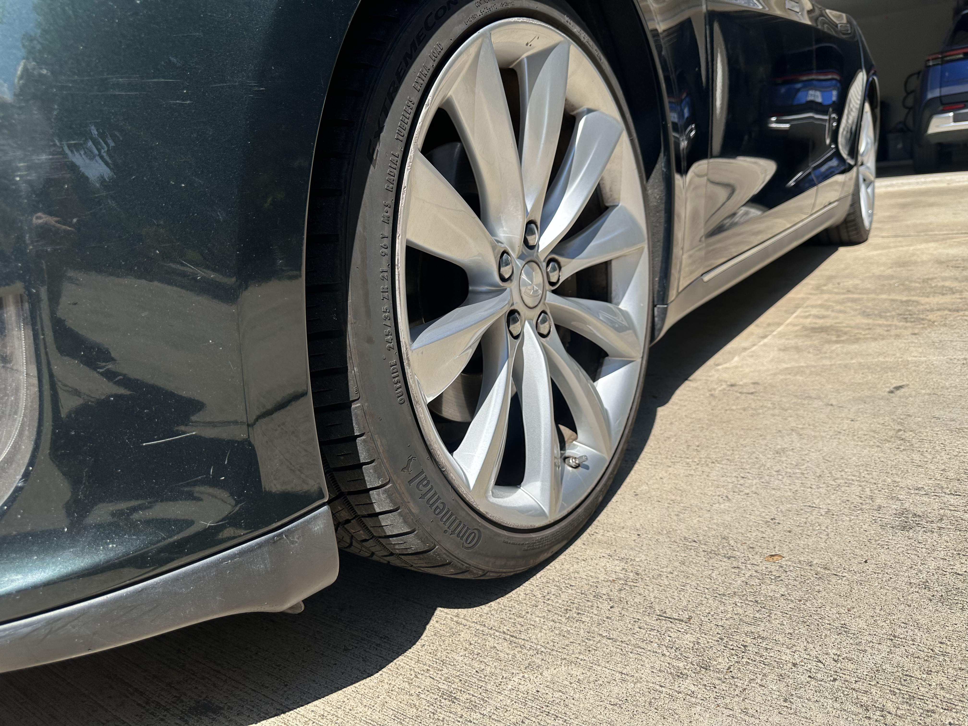 Used 2012 Tesla Model S RWD image 15