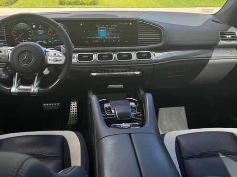 Used 2022 Mercedes-Benz GLE 63 AMG S image 2