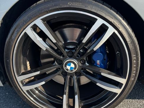 Used 2016 BMW M235i Coupe RWD image 11