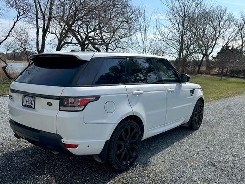 Used 2015 Land Rover Range Rover Sport Supercharged image 10