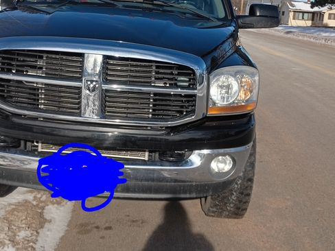 Used 2006 Dodge Ram 2500 Truck SLT w/ Light Group image 1