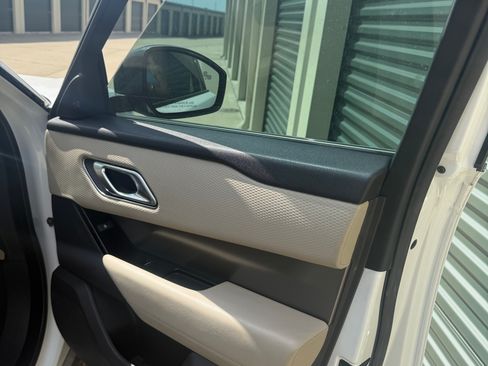 Used 2021 Land Rover Range Rover Velar S image 8