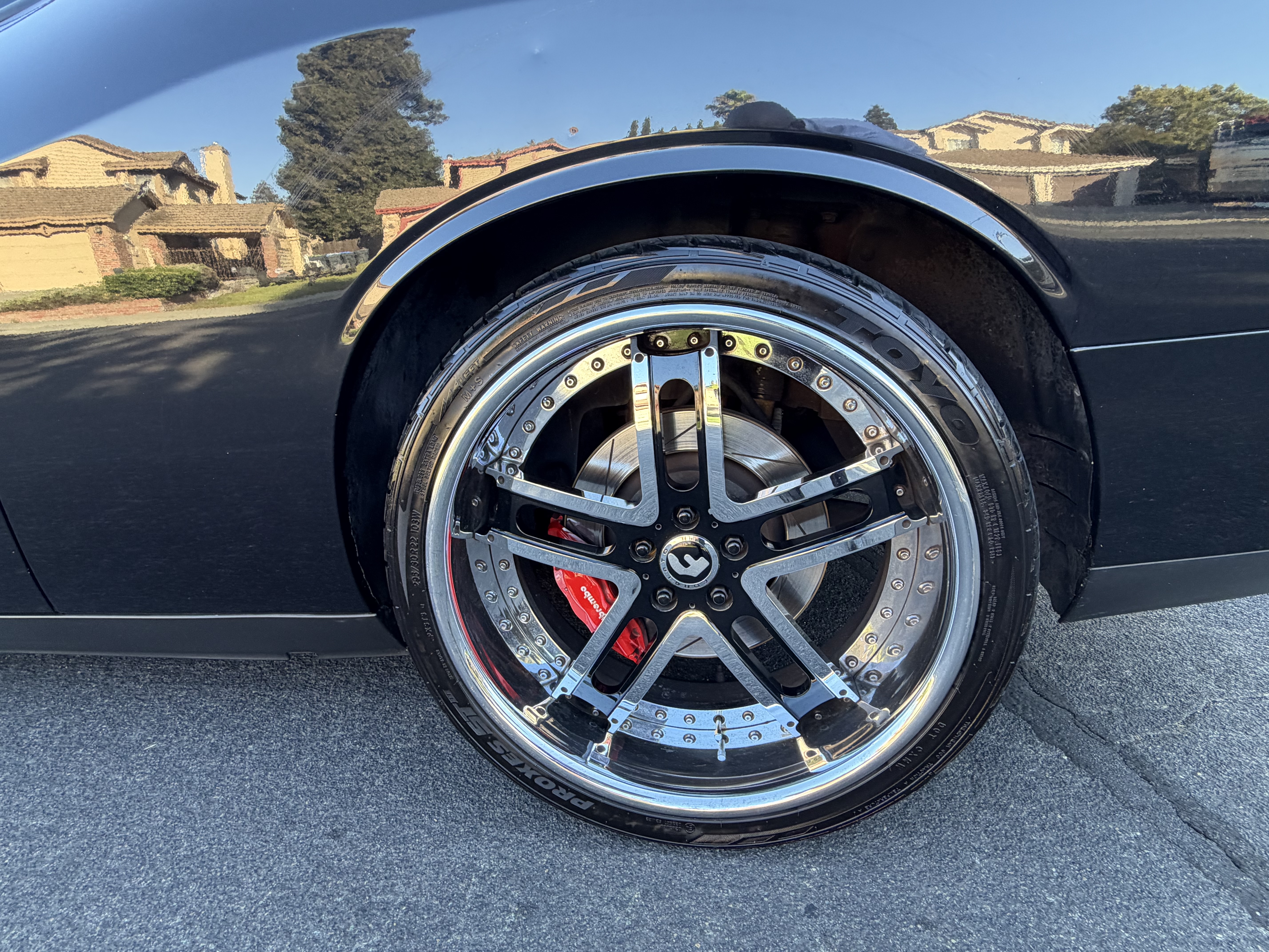 Used 2010 Dodge Challenger SRT8 w/ SRT Option Group II RWD image 13