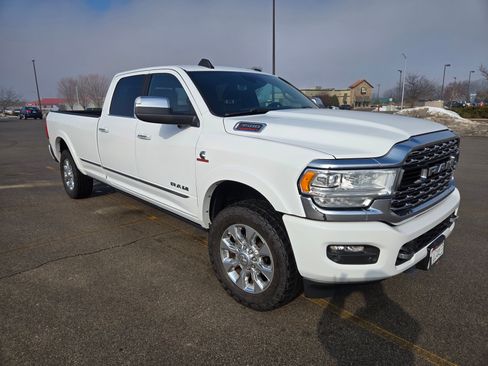 Used 2021 RAM 3500 Limited image 2