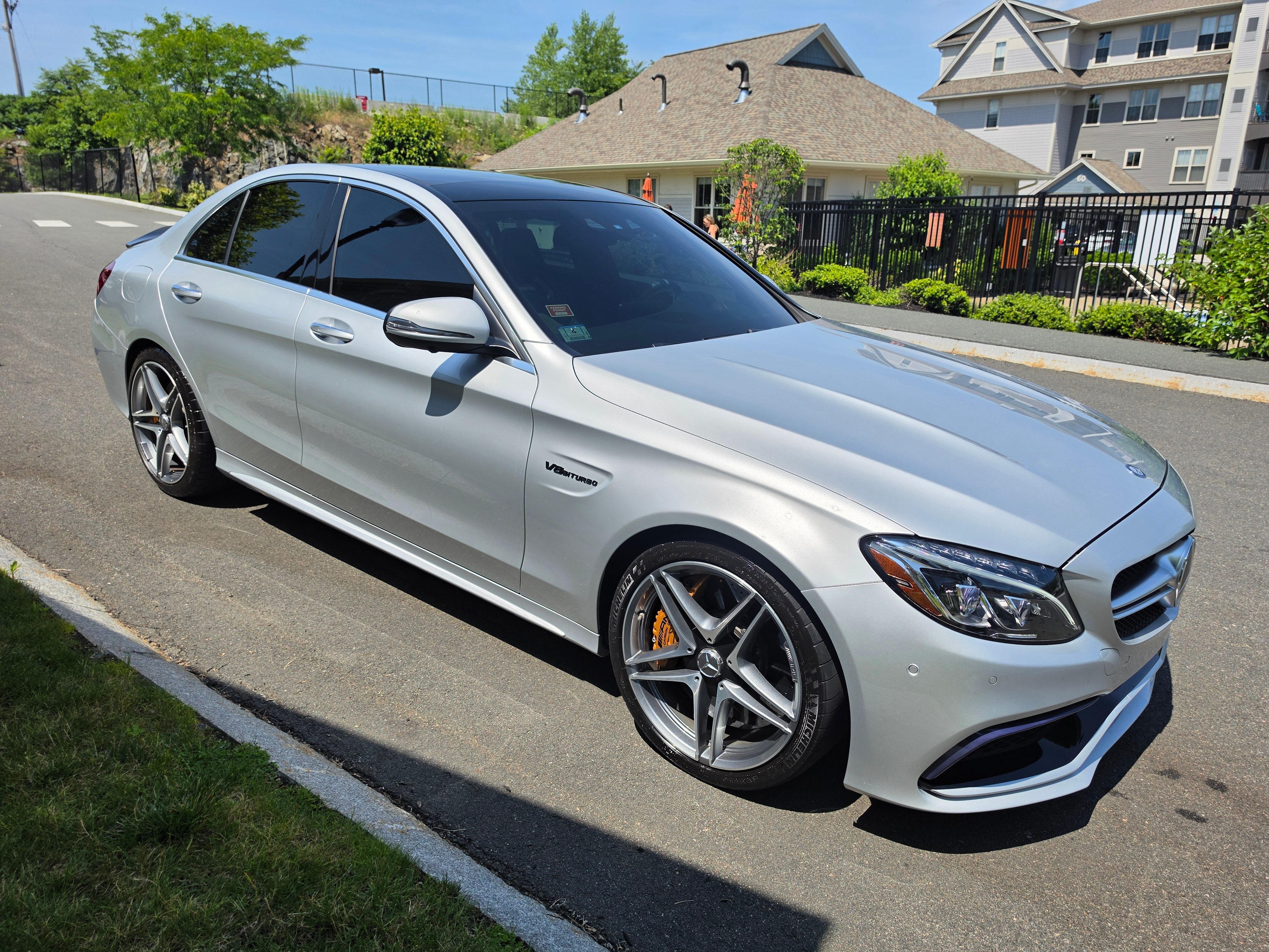 Used 2016 Mercedes-Benz C 63 AMG S w/ Driver Assistance Package image 4