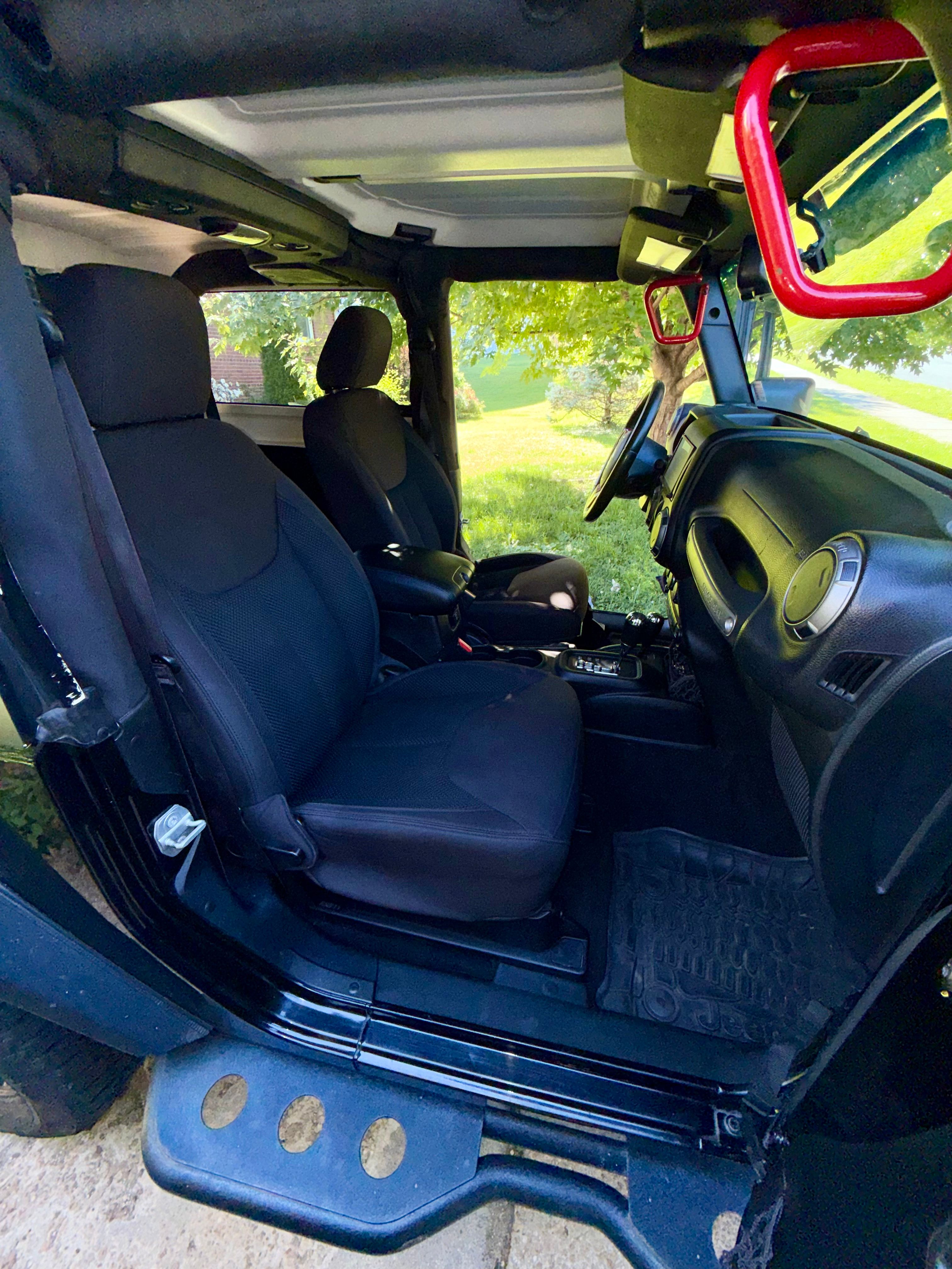 Used 2017 Jeep Wrangler Sport AWD/4WD image 22