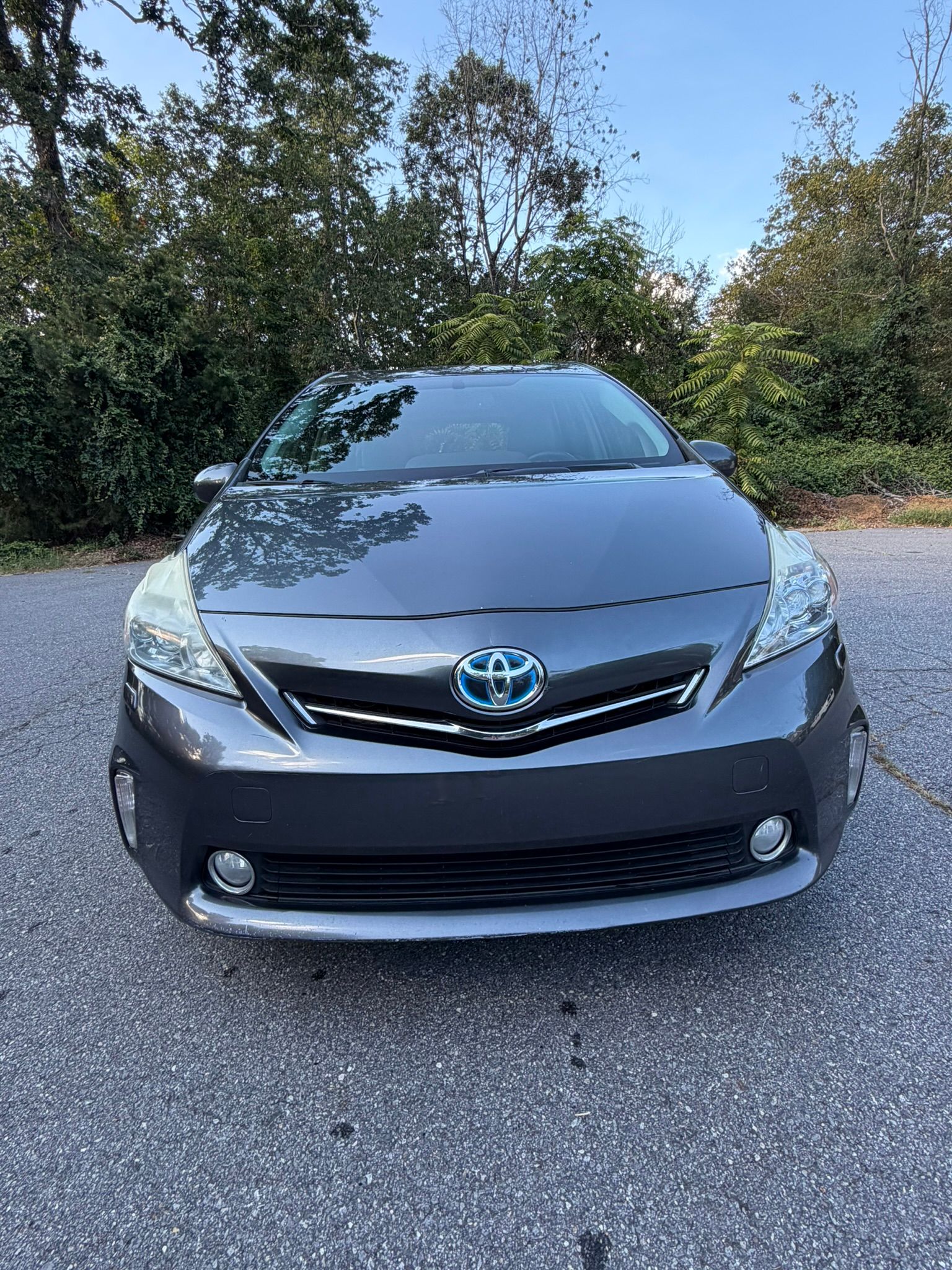 Used 2013 Toyota Prius V Five FWD image 5