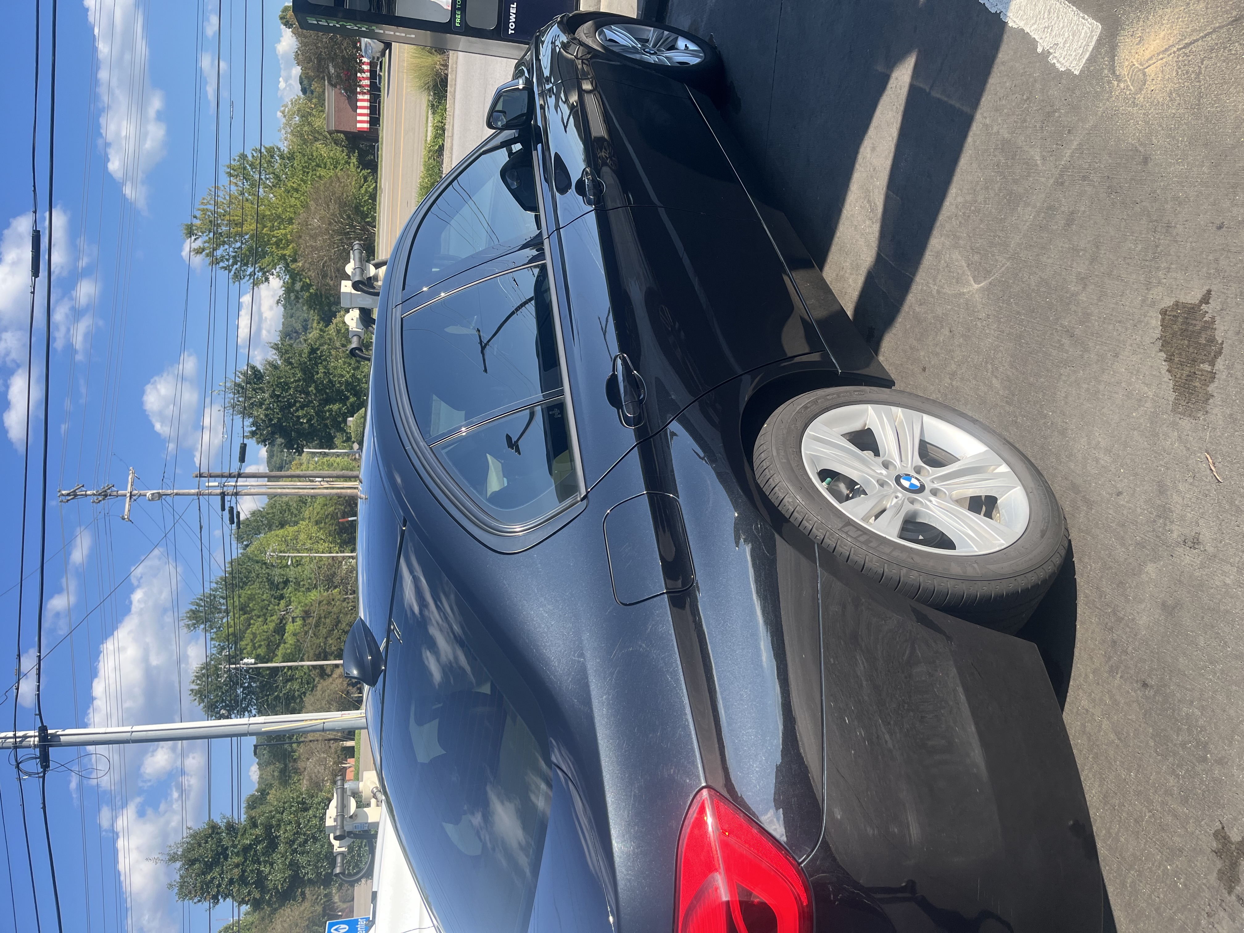 Used 2016 BMW 328i Sedan RWD image 5