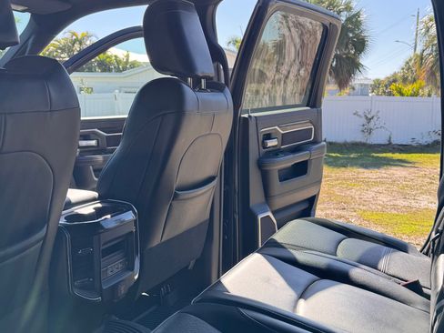 Used 2023 RAM 3500 Laramie image 13
