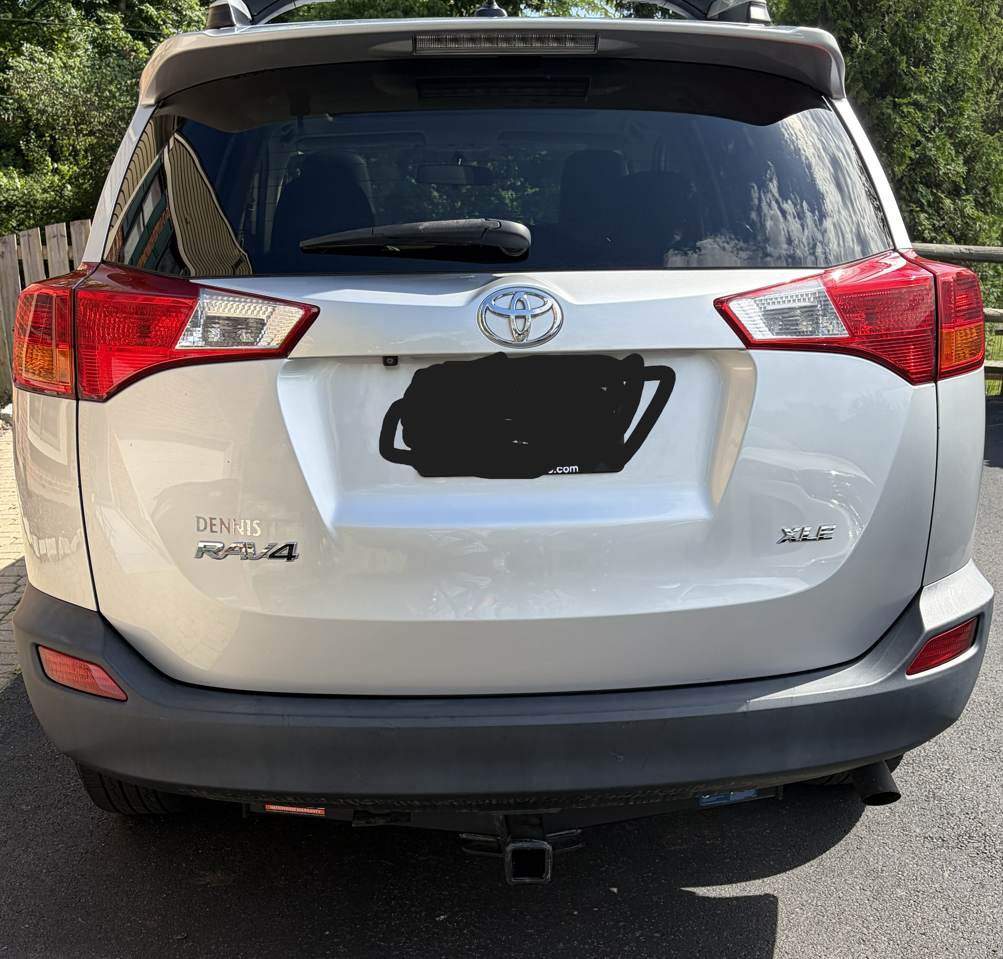 Used 2014 Toyota RAV4 XLE FWD image 2