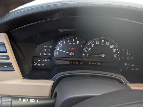 Used 2008 Cadillac XLR V image 5