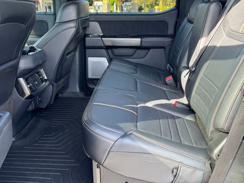 Used 2023 Ford F350 Platinum image 12