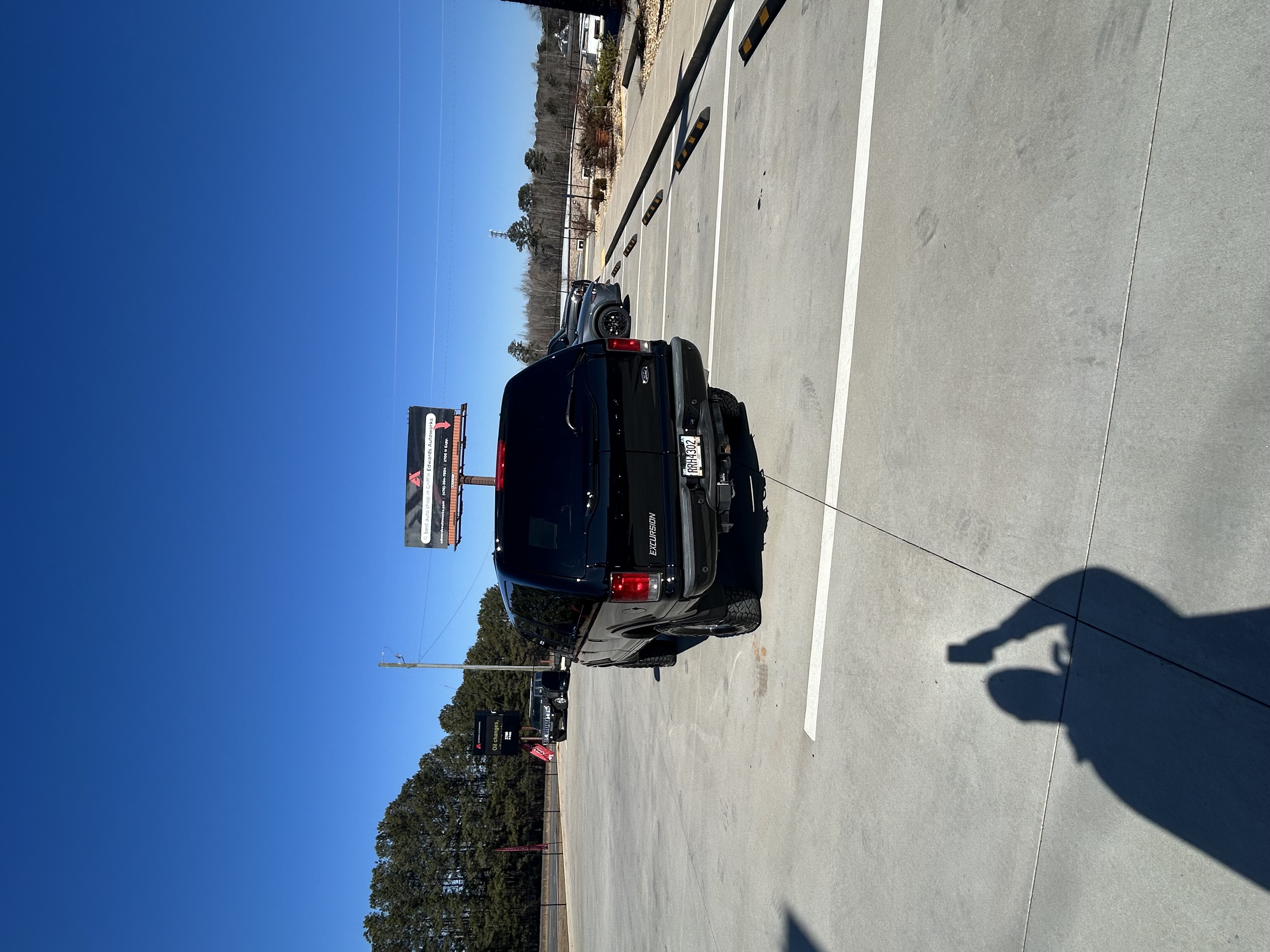Used 2004 Ford Excursion Limited AWD/4WD image 6