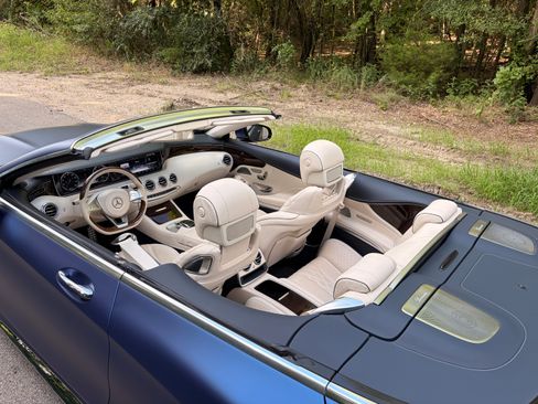 Used 2017 Mercedes-Benz S 550 Cabriolet image 23