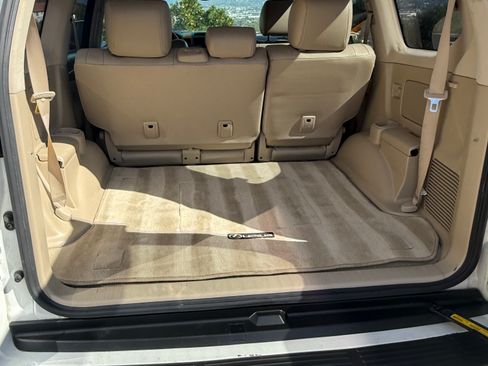 Used 2006 Lexus GX 470 image 16