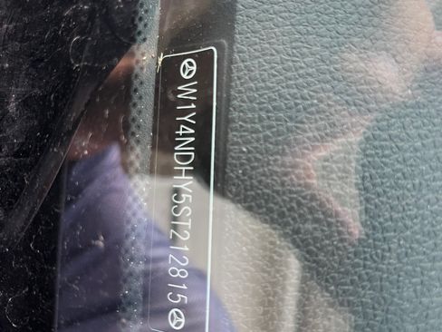 Used 2025 Mercedes-Benz Sprinter 2500 image 4