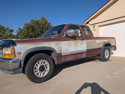 Used 1992 Dodge Dakota 2WD Club Cab