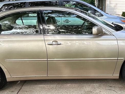 Used 2002 Lexus ES 330 FWD image 9