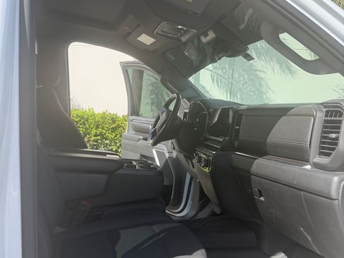 Used 2024 Chevrolet Silverado 2500 LT image 16