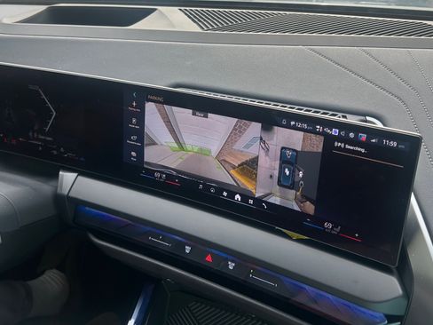 Used 2026 BMW X3 xDrive30 w/ Premium Package image 17