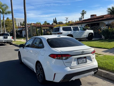 Used 2020 Toyota Corolla SE image 8