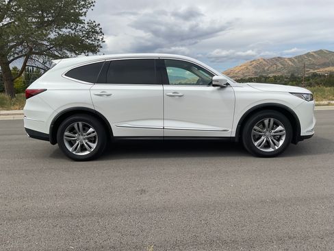 Used 2022 Acura MDX SH-AWD Sport Utility 4D image 8