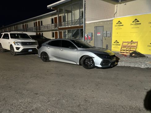 Used 2019 Honda Civic EX image 2