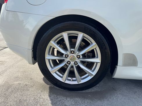 Used 2013 INFINITI G37 Journey w/ Premium Pkg image 12