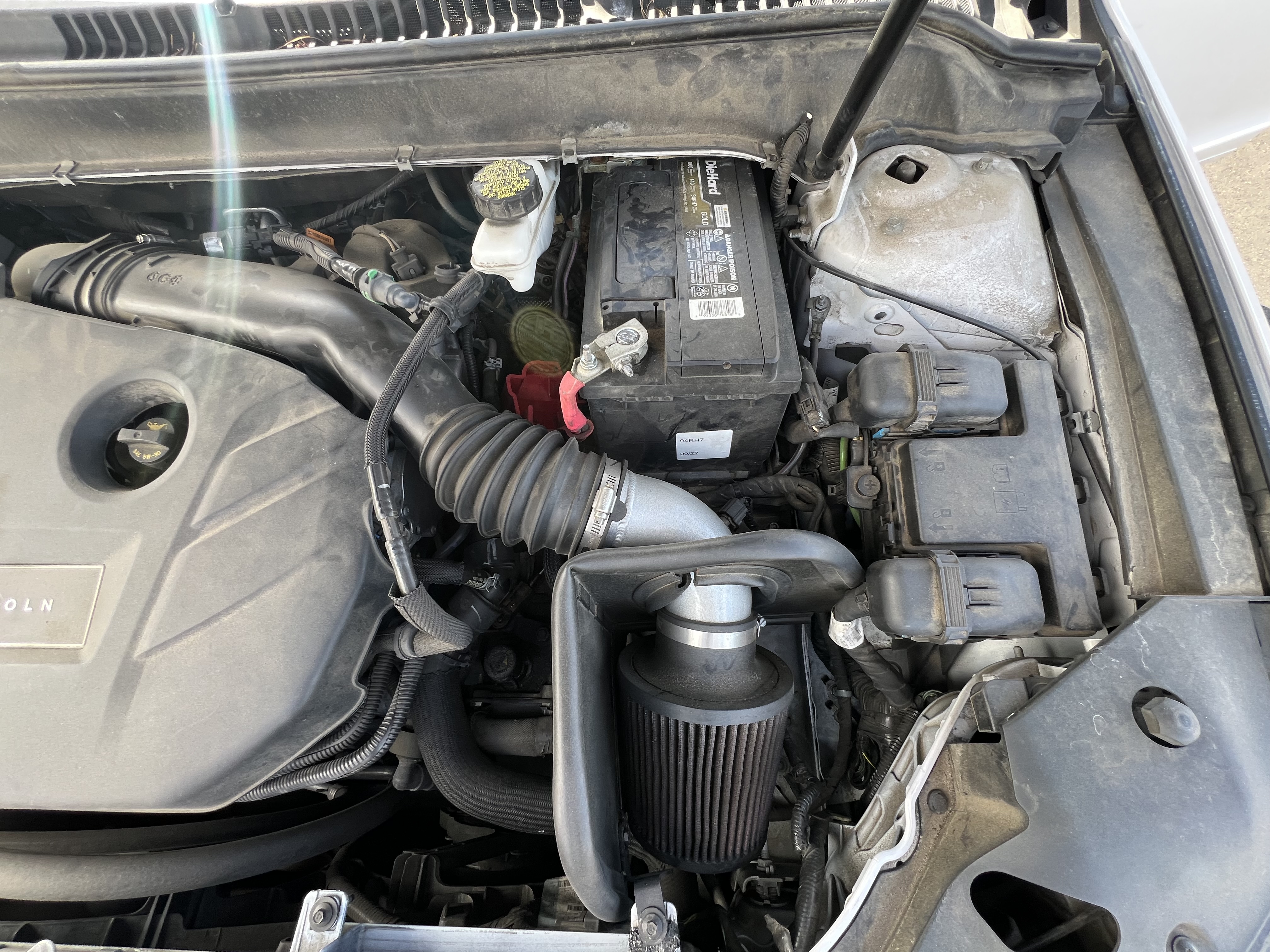 Used 2018 Lincoln MKZ Premiere AWD/4WD image 24