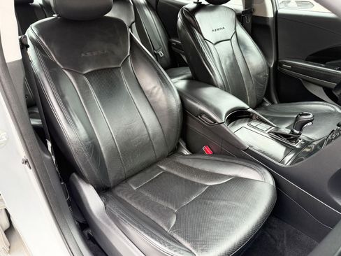 Used 2012 Hyundai Azera Sedan 4D image 19
