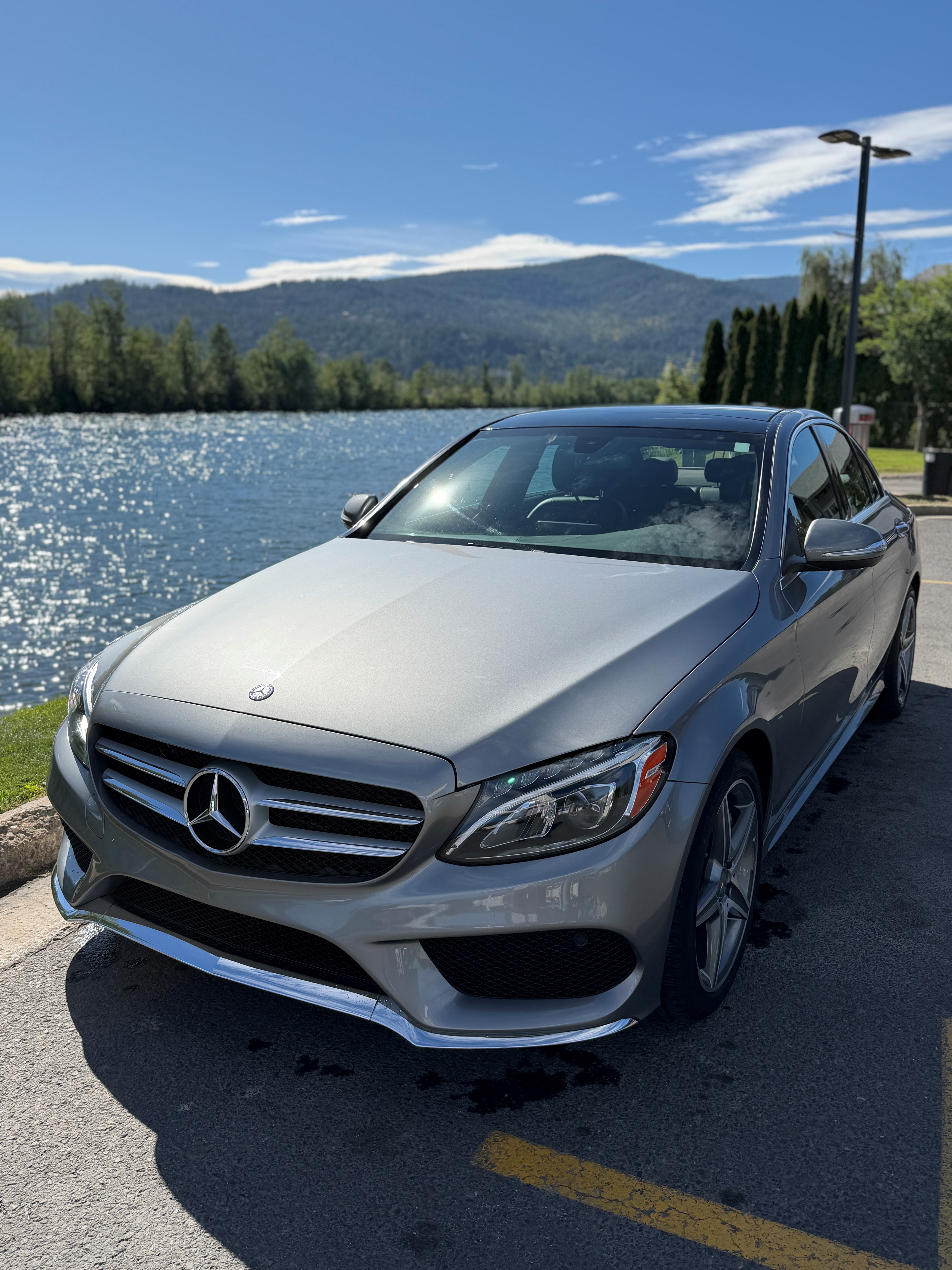 Used 2015 Mercedes-Benz C 400 4MATIC image 1