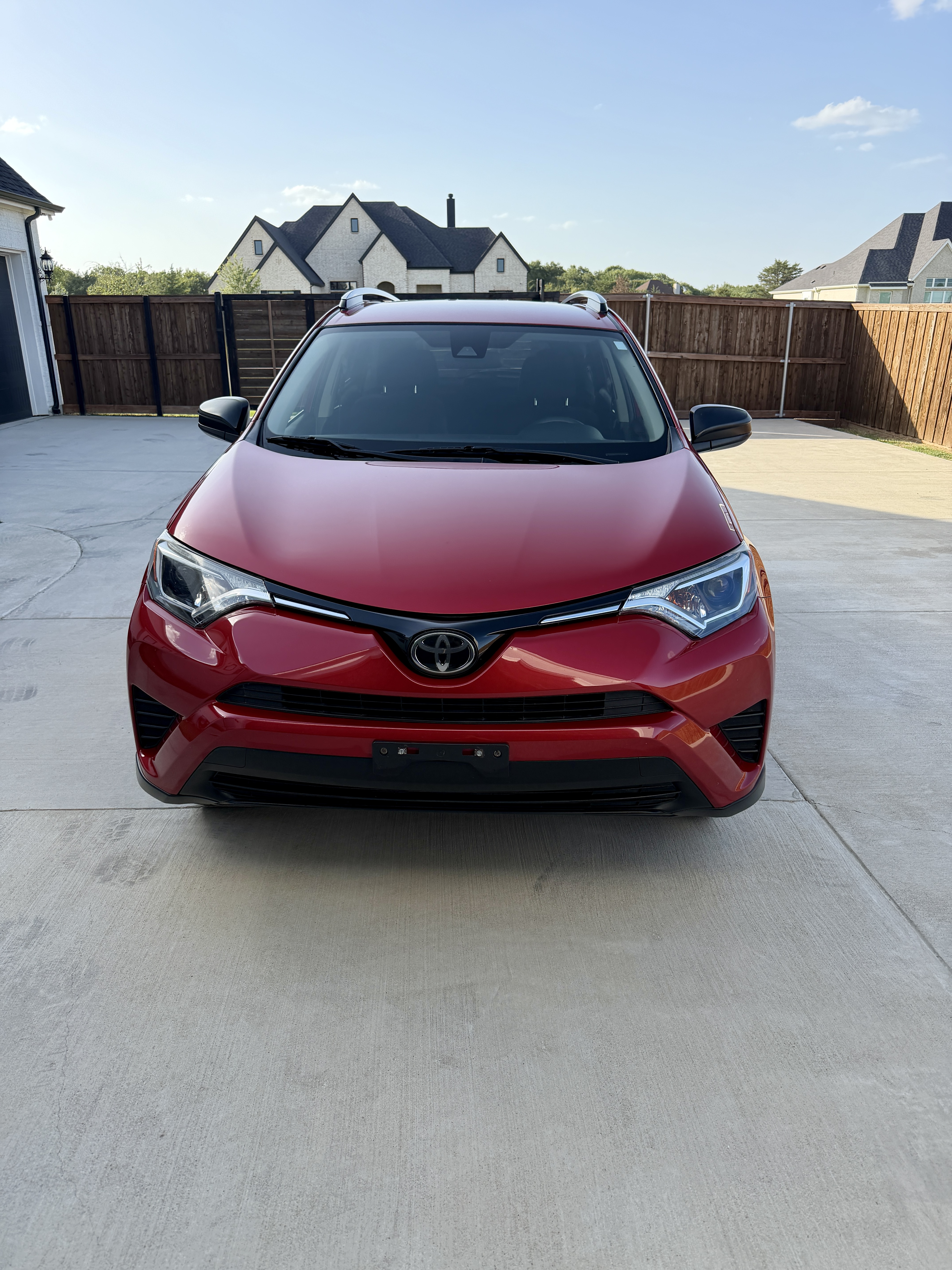 Used 2017 Toyota RAV4 LE w/ Carpet Mat Package AWD/4WD image 4