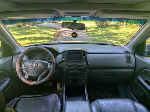 Used 2005 Honda Pilot EX-L image 8