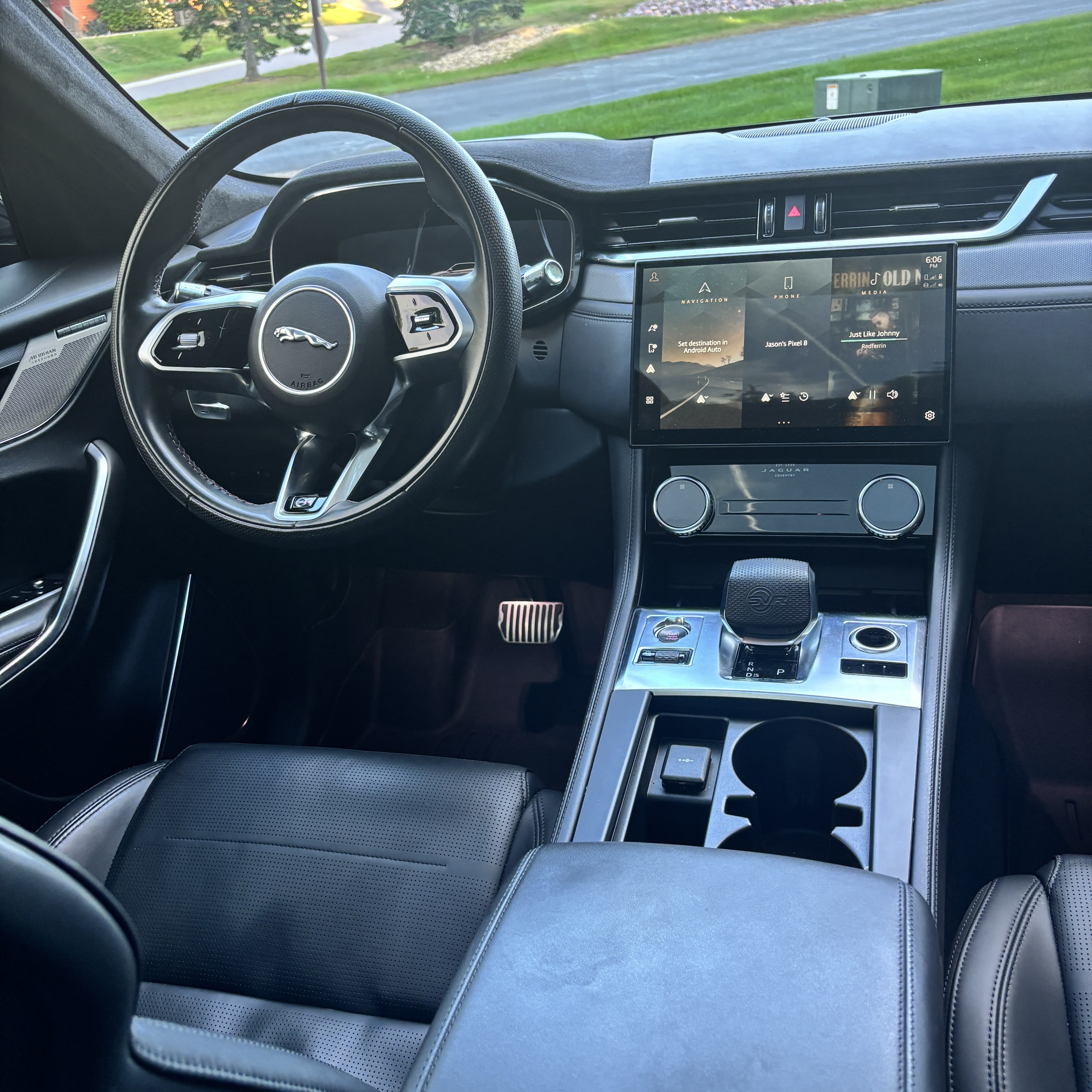 Used 2021 Jaguar F-PACE SVR AWD/4WD image 19