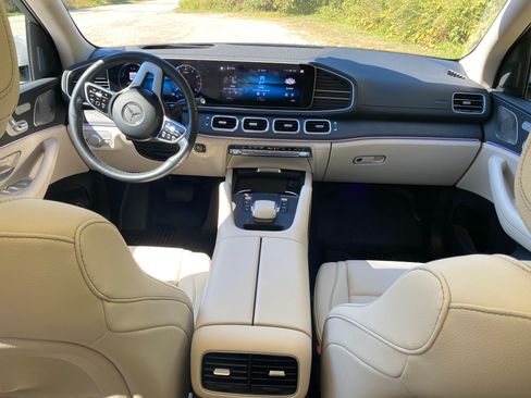 Used 2021 Mercedes-Benz GLE 350 4MATIC image 11