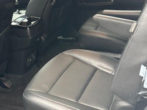 Used 2023 Kia Telluride S image 6