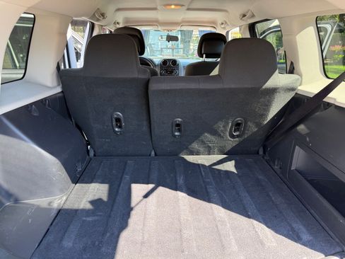 Used 2012 Jeep Patriot Latitude FWD image 7