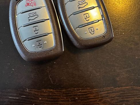 Used 2018 Hyundai Elantra Value Edition w/ Cargo Package image 13