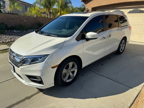 Used 2018 Honda Odyssey EX-L image 15