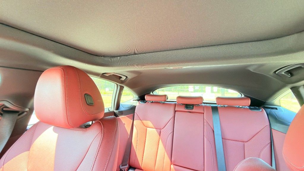 Used 2023 BMW i4 eDrive35 RWD image 10
