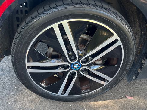 Used 2021 BMW i3 image 9