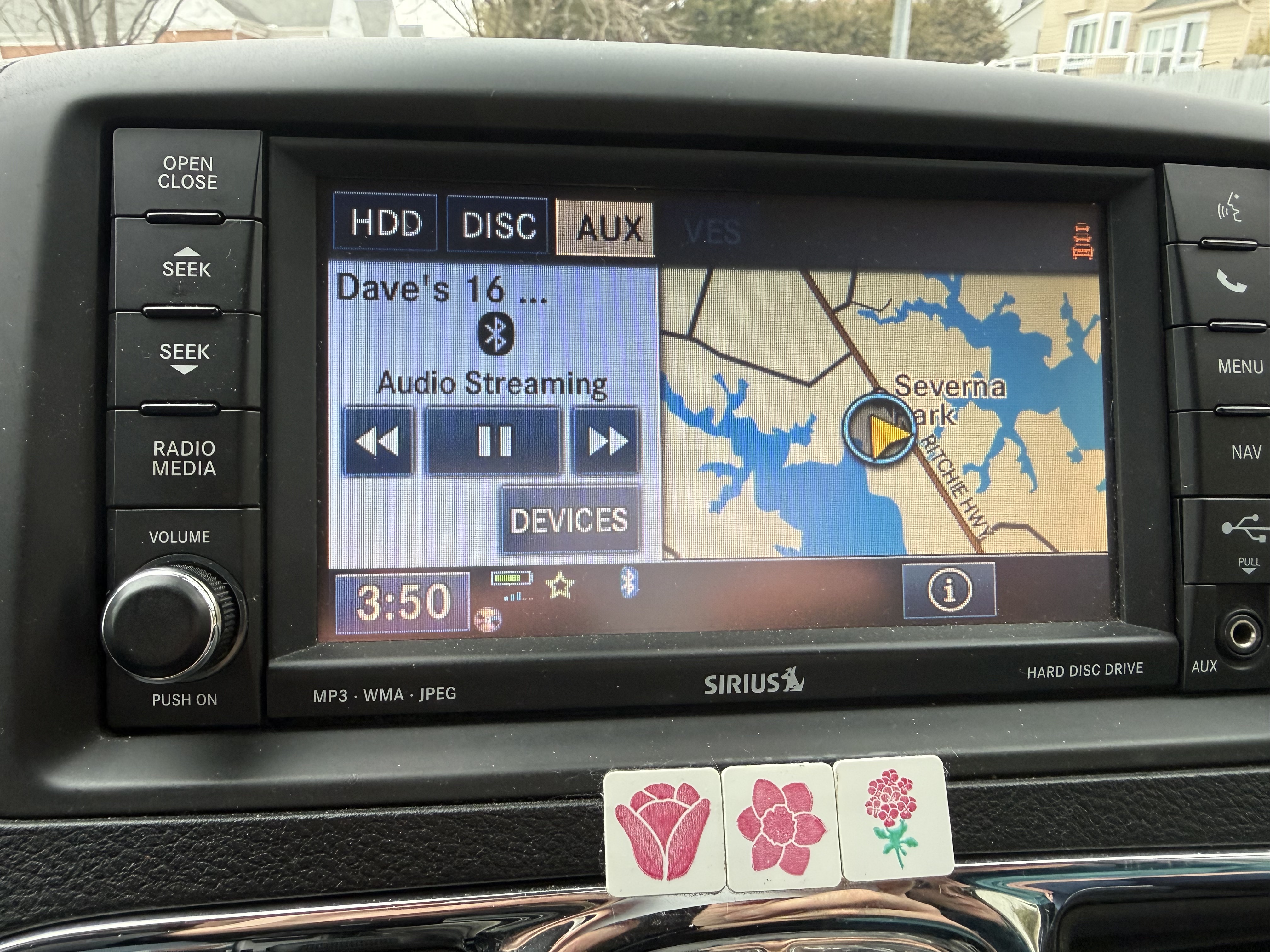Used 2011 Chrysler Town & Country Touring-L w/ Entertainment Group #2 FWD image 28
