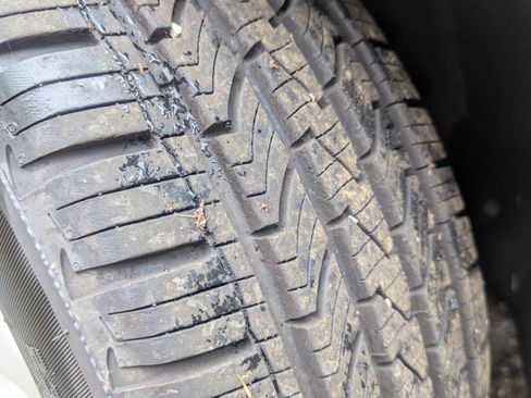 Used 2017 Chrysler Pacifica Touring-L Plus w/ Advanced Safetytec Group image 8