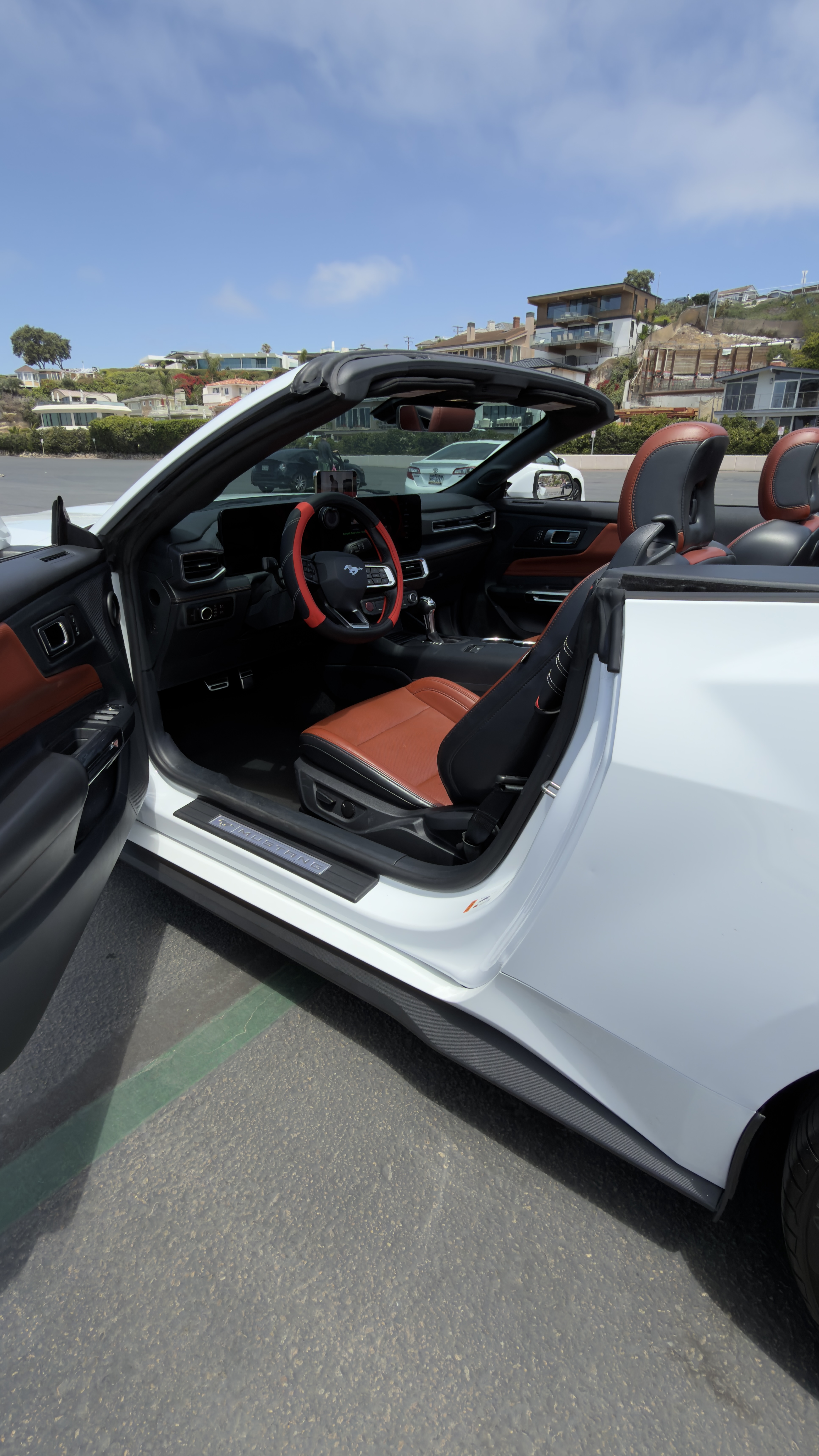 Used 2024 Ford Mustang GT Premium RWD image 14