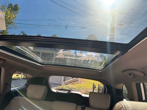 Used 2018 Hyundai Santa Fe SE Ultimate Sport Utility 4D w/ SE Ultimate Tech Package 03 image 13