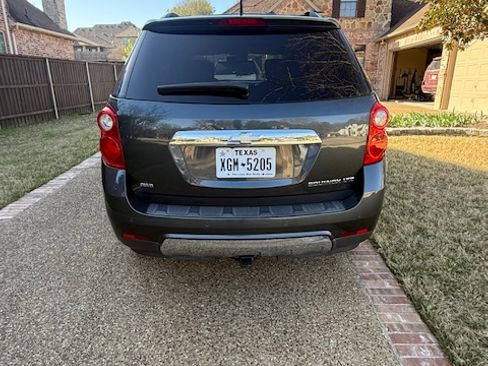 Used 2010 Chevrolet Equinox LTZ image 6